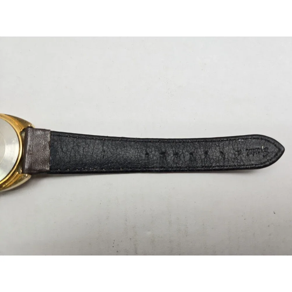 Vintage 1976 Timex Marlin Telephone Dial Day Date Hand Wind Gold Tone Mens Watch